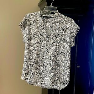 Womens black white top short sleeve